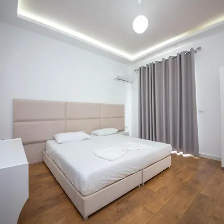 Myrtaj 3* Sarande